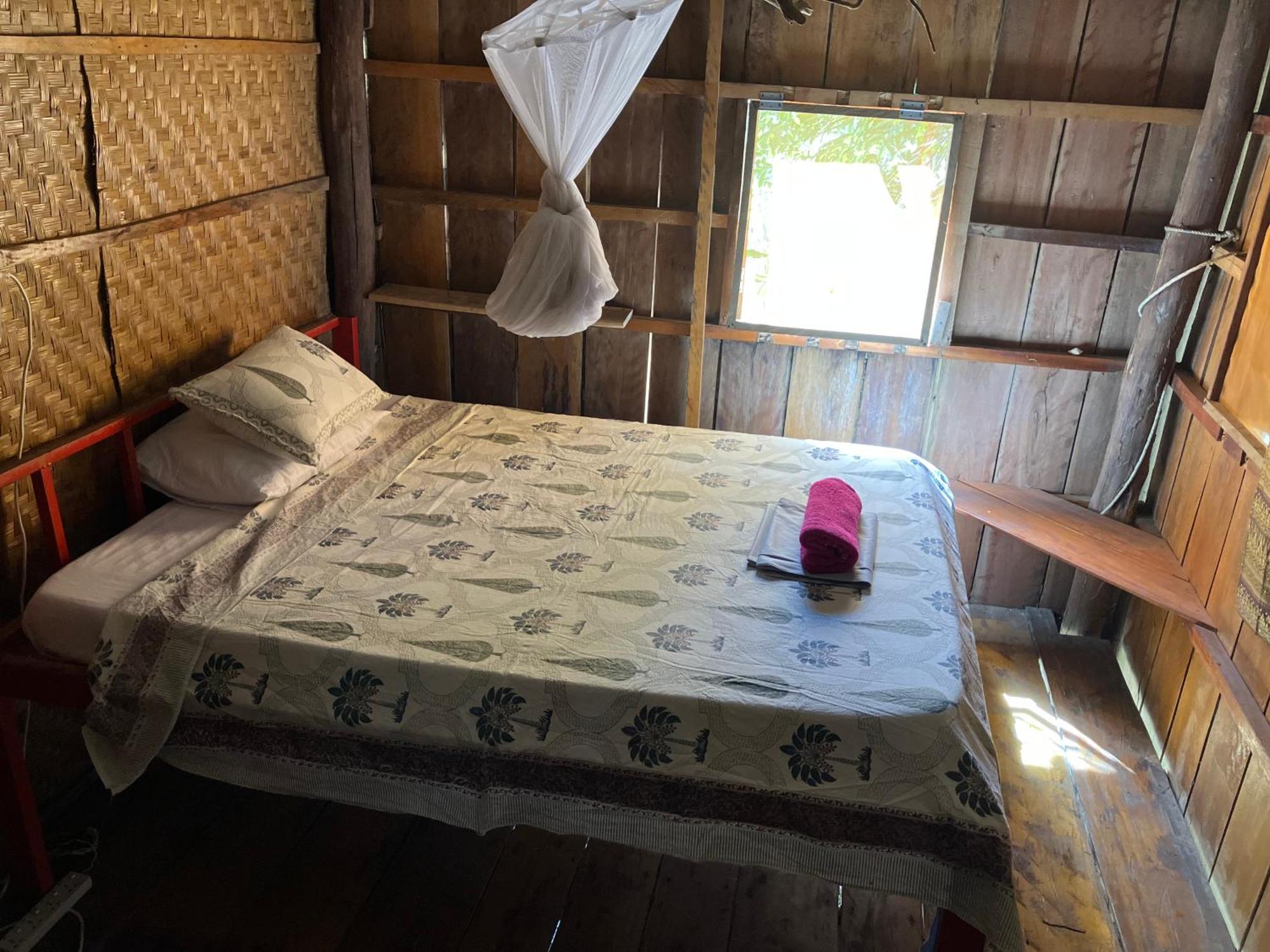 Easy Tiger - M'Pai Bay Beach, Koh Rong Sanloem Exterior foto