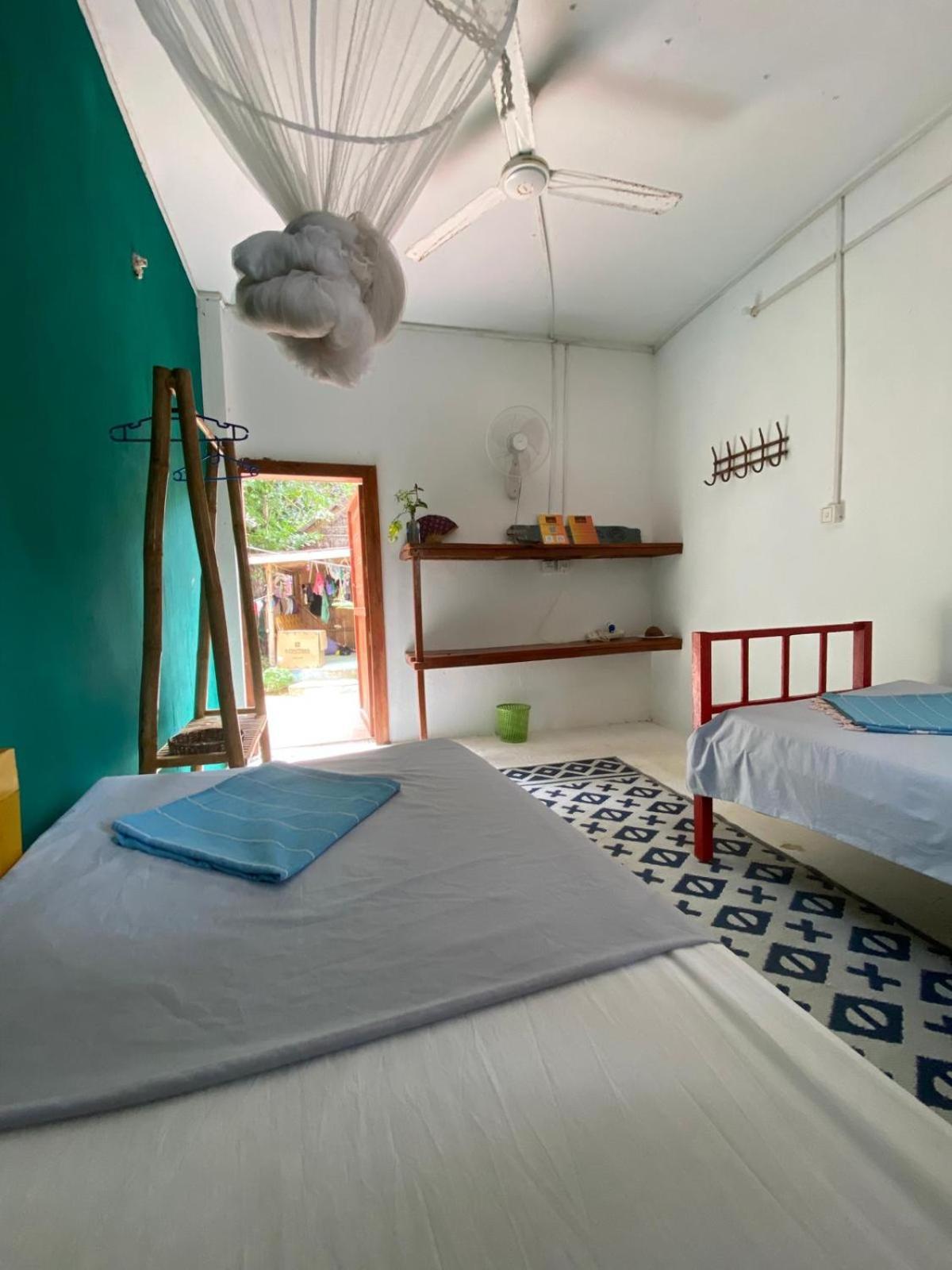 Easy Tiger - M'Pai Bay Beach, Koh Rong Sanloem Exterior foto